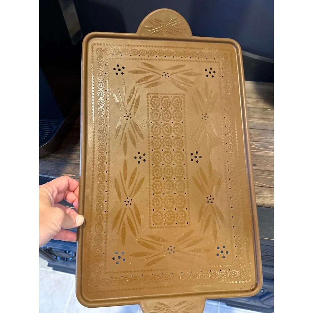Temp-tations Silicone Baking Board Set Brown Floral Embossed 2 Piece Kitchenware